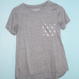 grey unicorn pocket tee